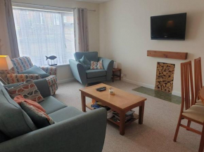 Modern Brixington 2 Bed, 5 minutes from the beach